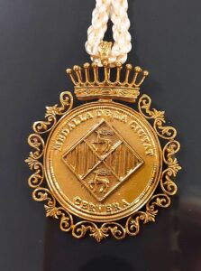 Medalla de oro de la ciudad de Cervera